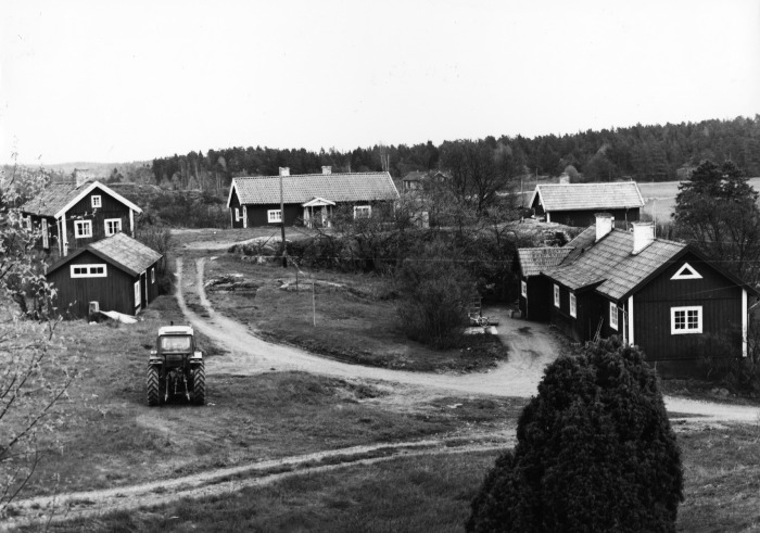 Västnora by